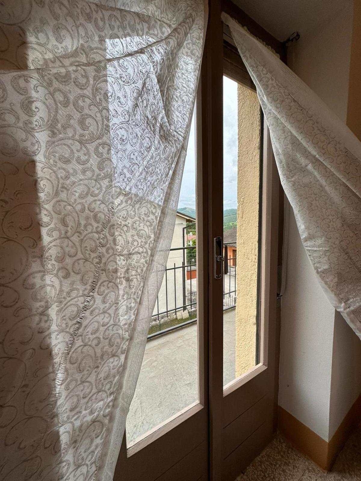 Casa Vacanze "La Torre" Каша Екстериор снимка
